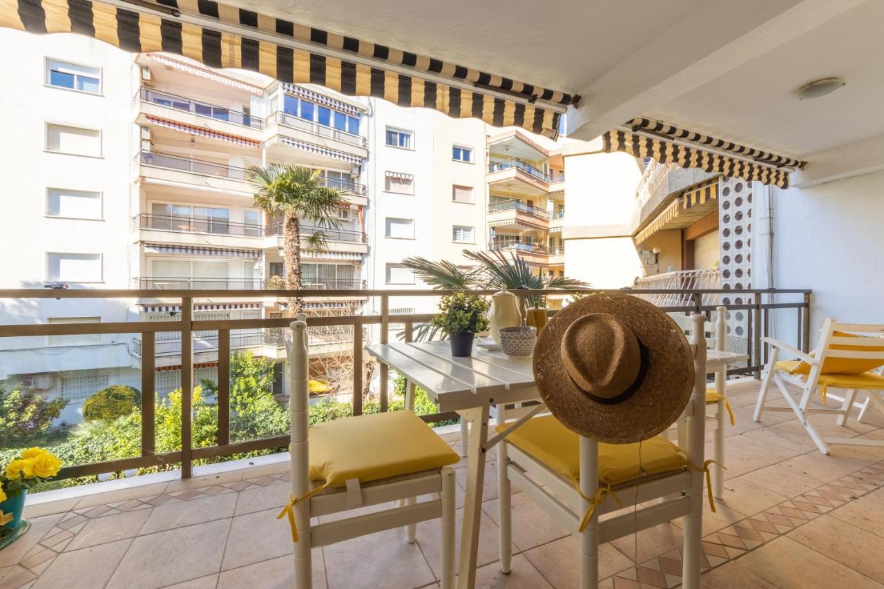 Aragon Premium Arysal Apartment Salou Bagian luar foto