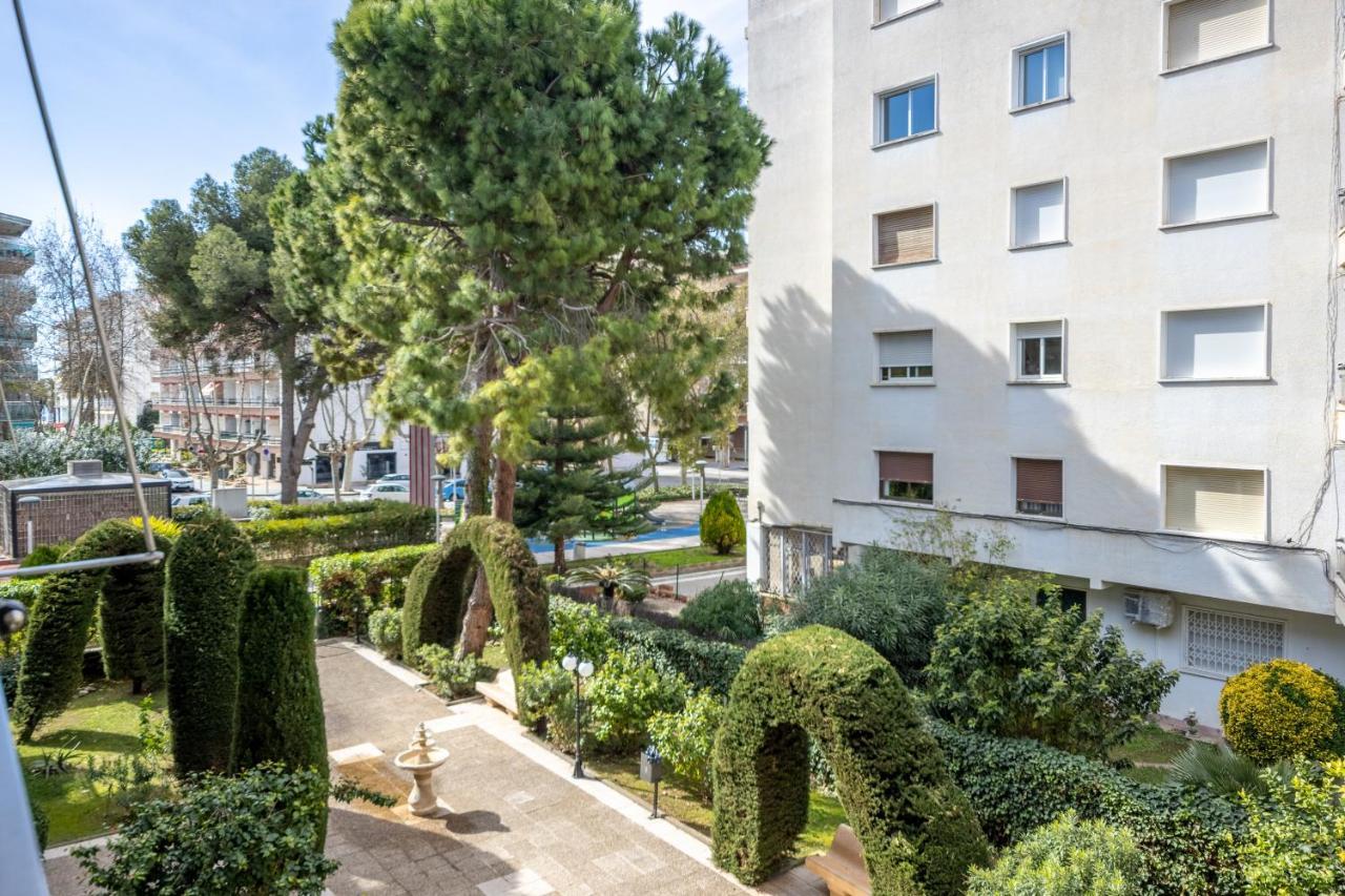 Aragon Premium Arysal Apartment Salou Bagian luar foto